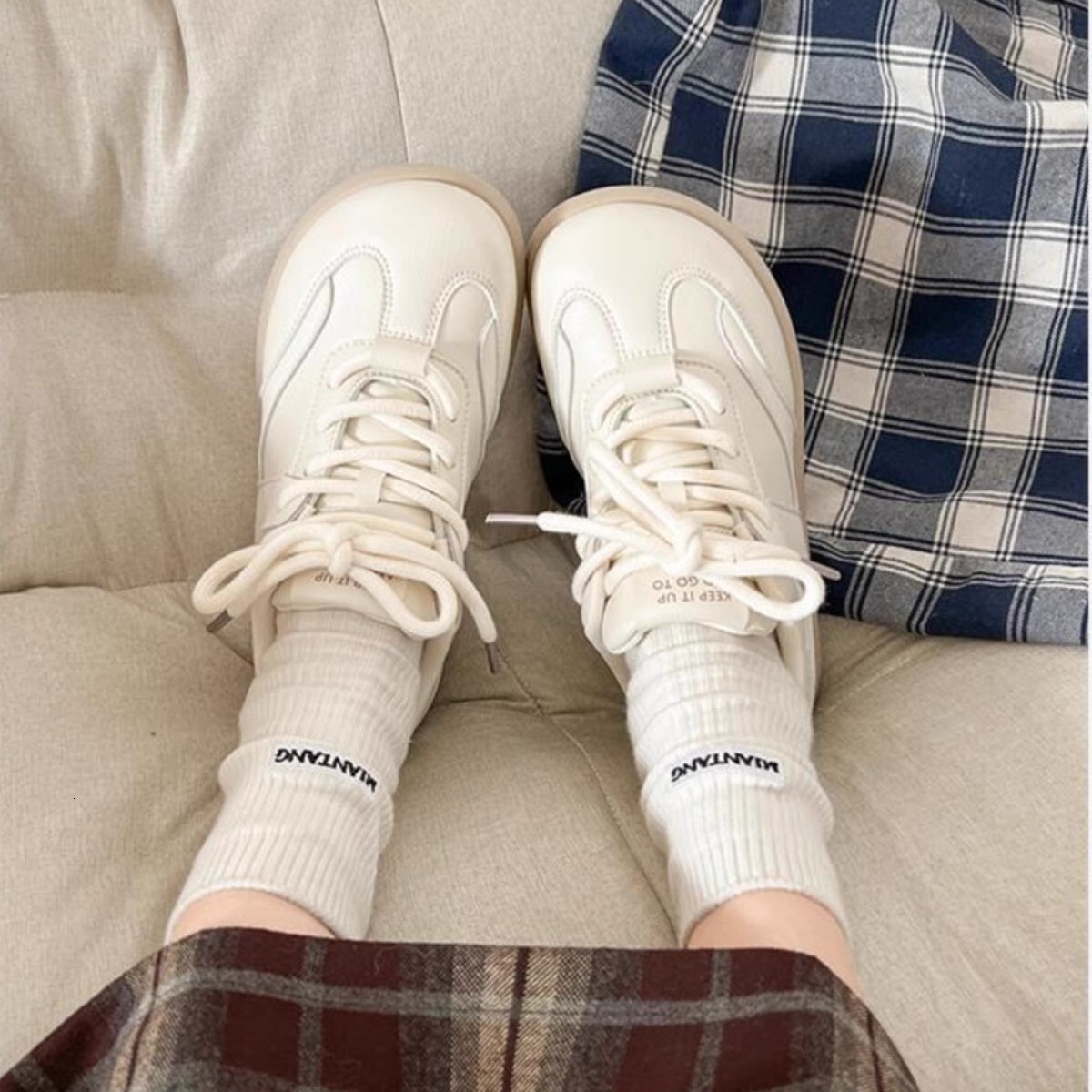 Ddmysports New Summer White Fashion Versatile Flat German Training Shoes For Women Lightweight Soft Sole Agan Sports Sneakers Outdoor Shoes