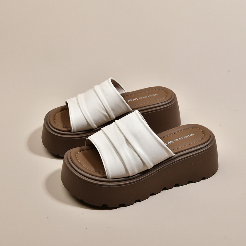 Ddmyoutdoor Wrinkled Leather Thick Soled One Strap For Women Summer New Versatile Casual Outdoor Platform Height Increasing Sandals Outdoor Shoes