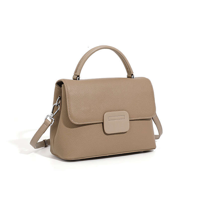 Designer Bag Top Layer Cowhide Women S Single Crossbody Simple Fashion Classic Shell Bag With Shoulder Straps Large Capacity Soft Leather