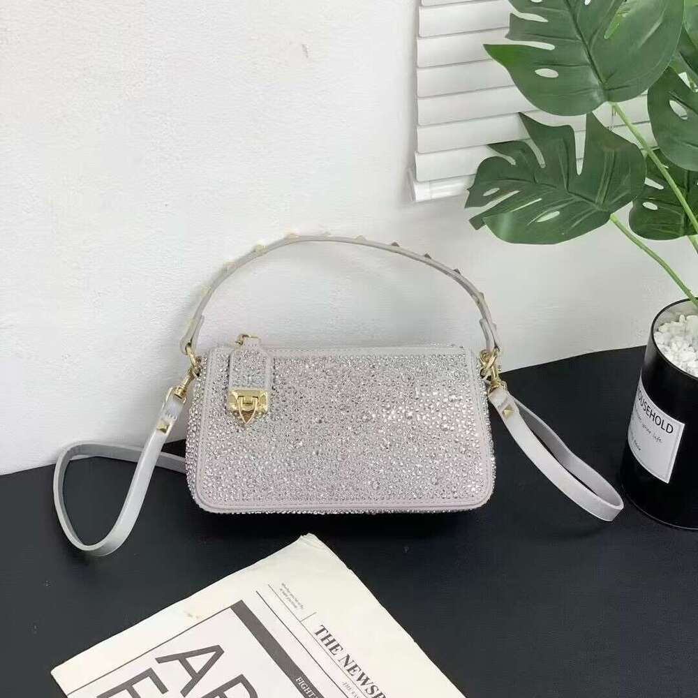 2024 New Mini Diamond-Studded Handbag Flap Shoulder Crossbody Versatile Women's Small Square Bag