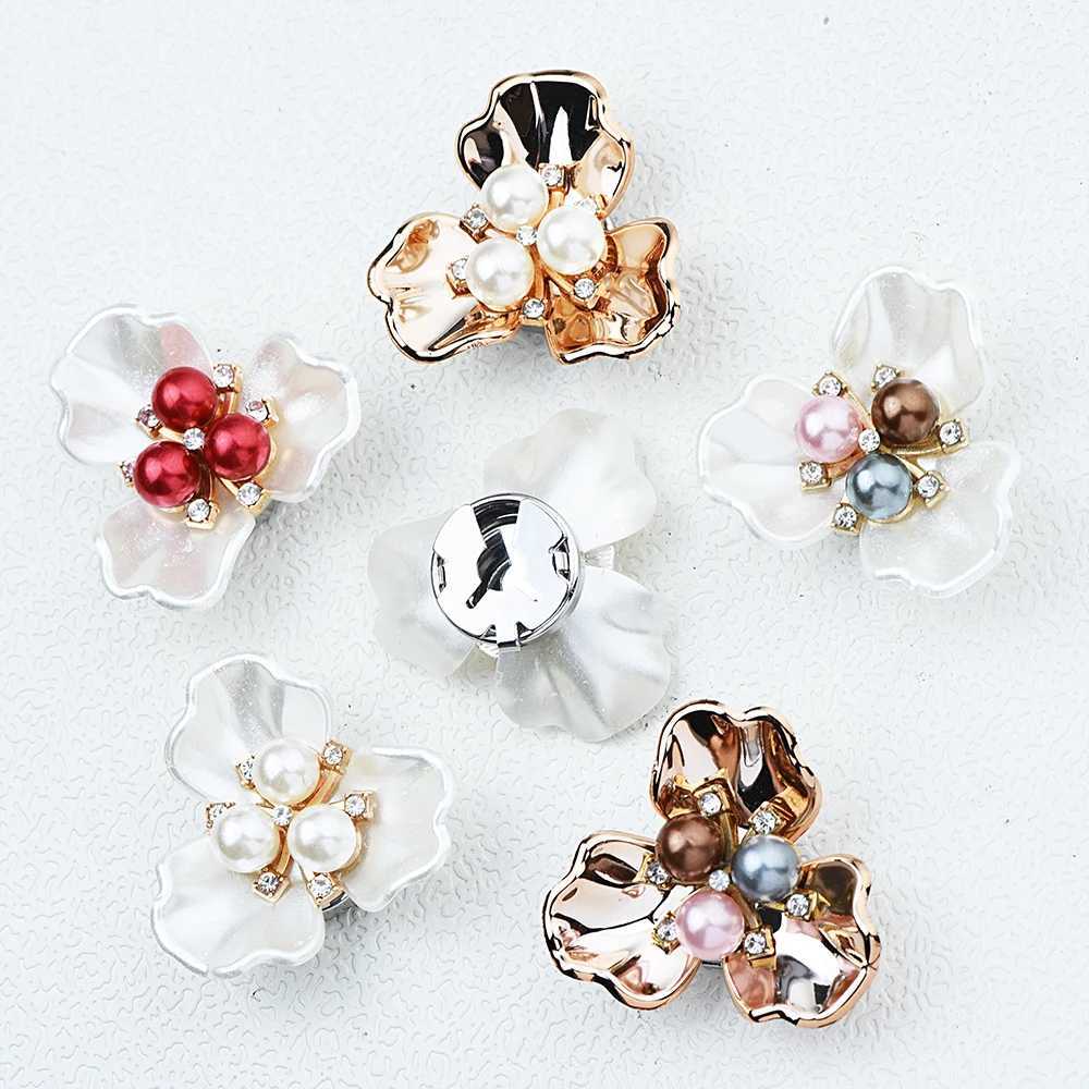 ICEYY Elegant Pearl Clover Shirt Sleeve Button Elegant Copper Cufflinks Button Cover Accessories Decoration for Women XJ250614