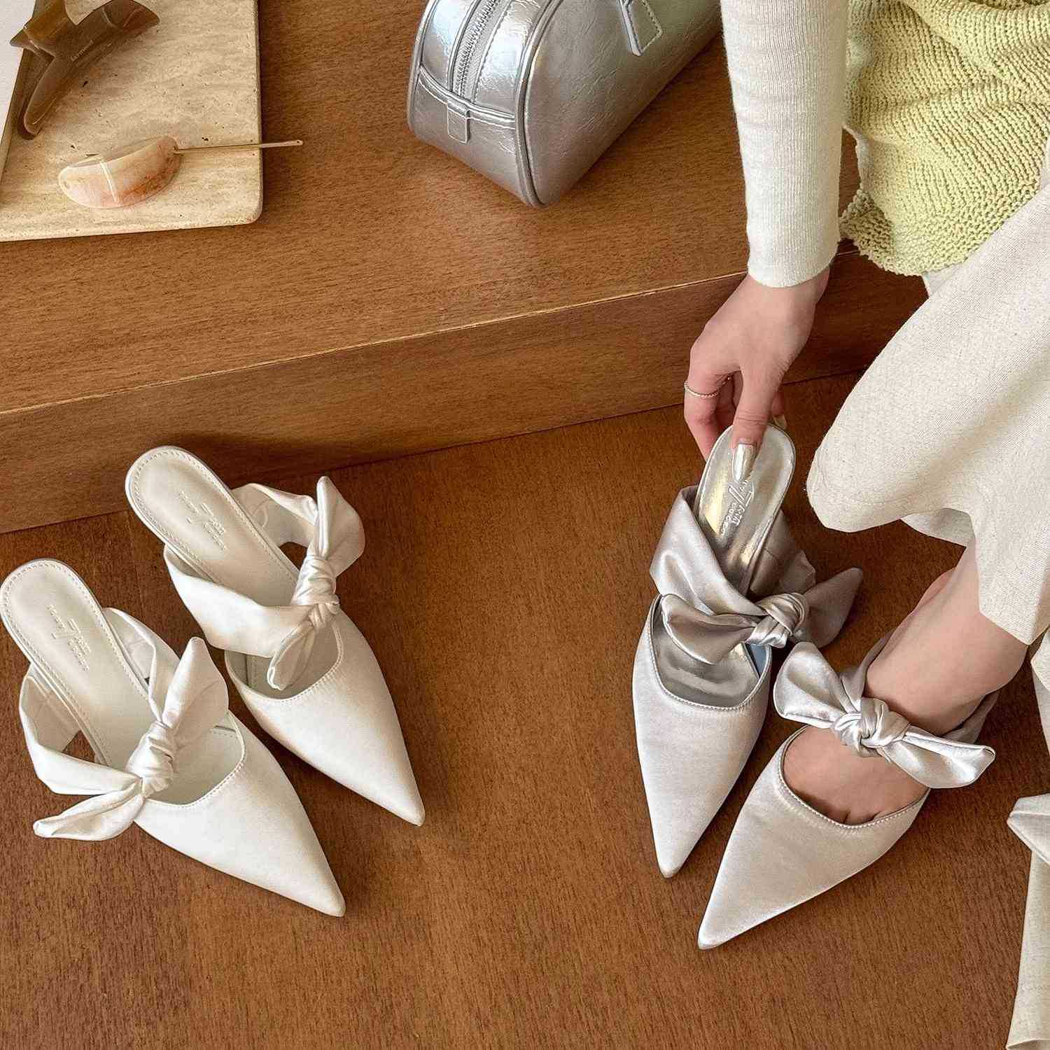 Ddmyoutdoor New Chinese Style Satin Pointed Bowknot Mules Stiletto Heels For Women Spring Elegant Fashion Closed Toe Half Slippers Outdoor Shoes