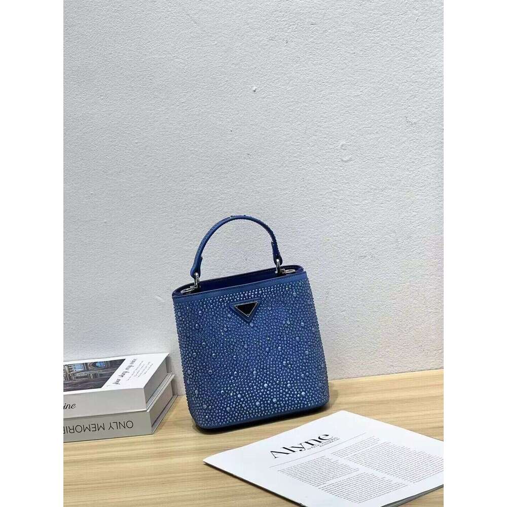 2023 New Mini Diamond-Studded Hotfix Handbag Flap Shoulder Crossbody Chain Women's Small Square Bag