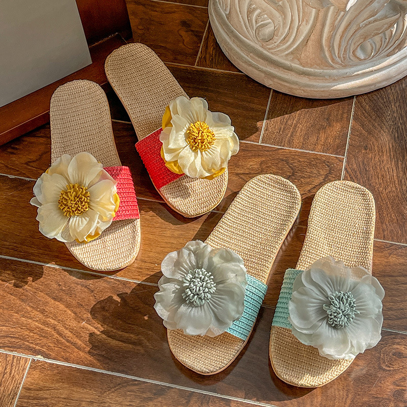 Spring and summer new thick soled household slippers, soft soled indoor breathable cotton and linen sandals, designer shoes