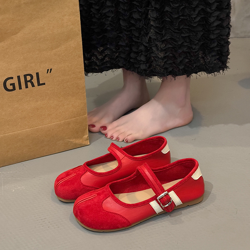 Ddmyoutdoor Design Sense Niche Flat Toe Korean Style Single Women S Spring Summer New French Silver Mary Jane Shoes Outdoor Shoes