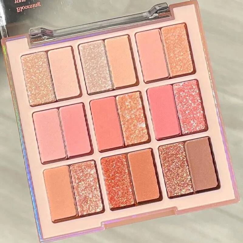 18-colors in One Summer Coral Color Glitter Eyeshadow Long Lasting Blue Pink Eye Makeup Tint Shimmer Palette