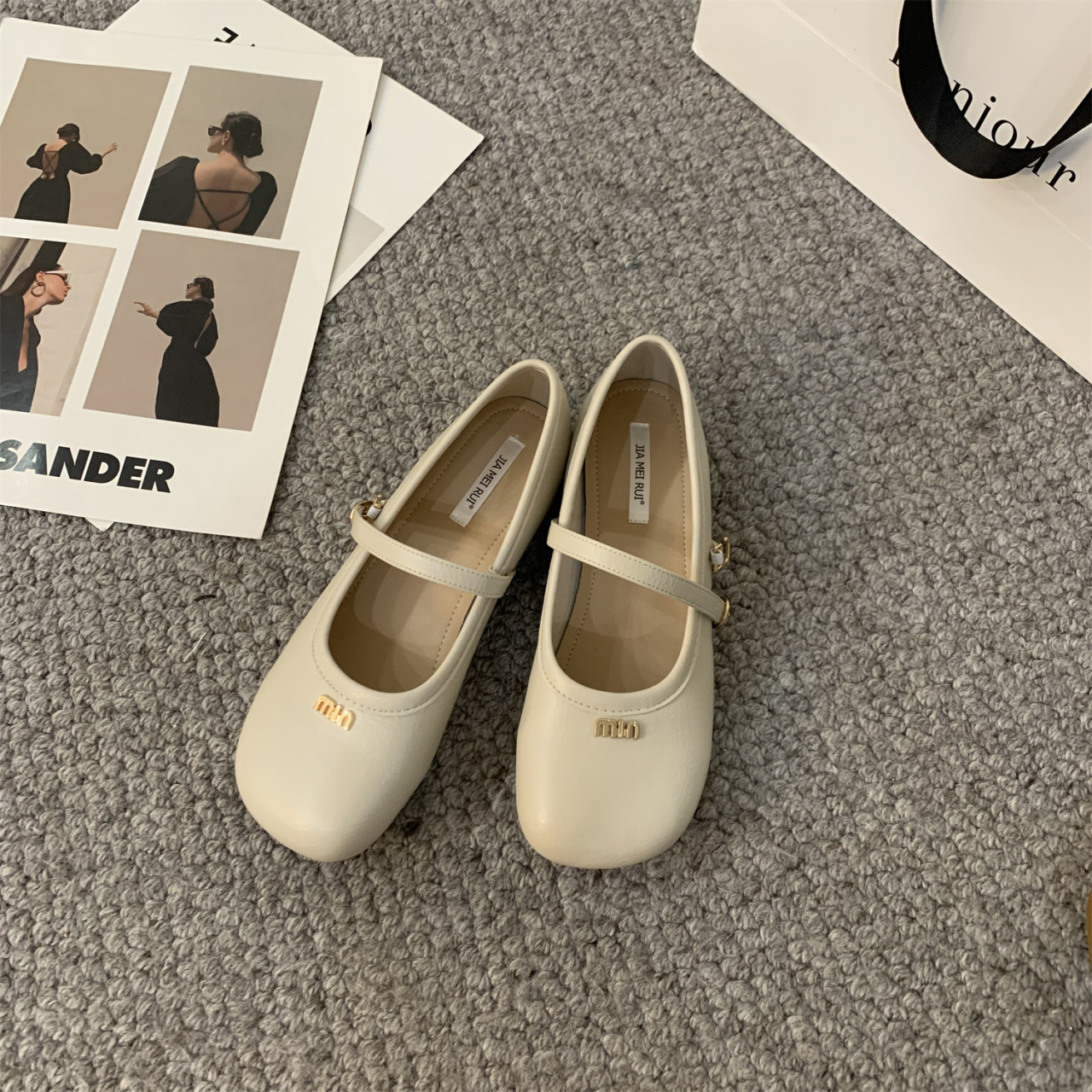 Free shipping retro style letter buckle Mary Jane shoes flat bottomed round toe comfortable women's leather shoes