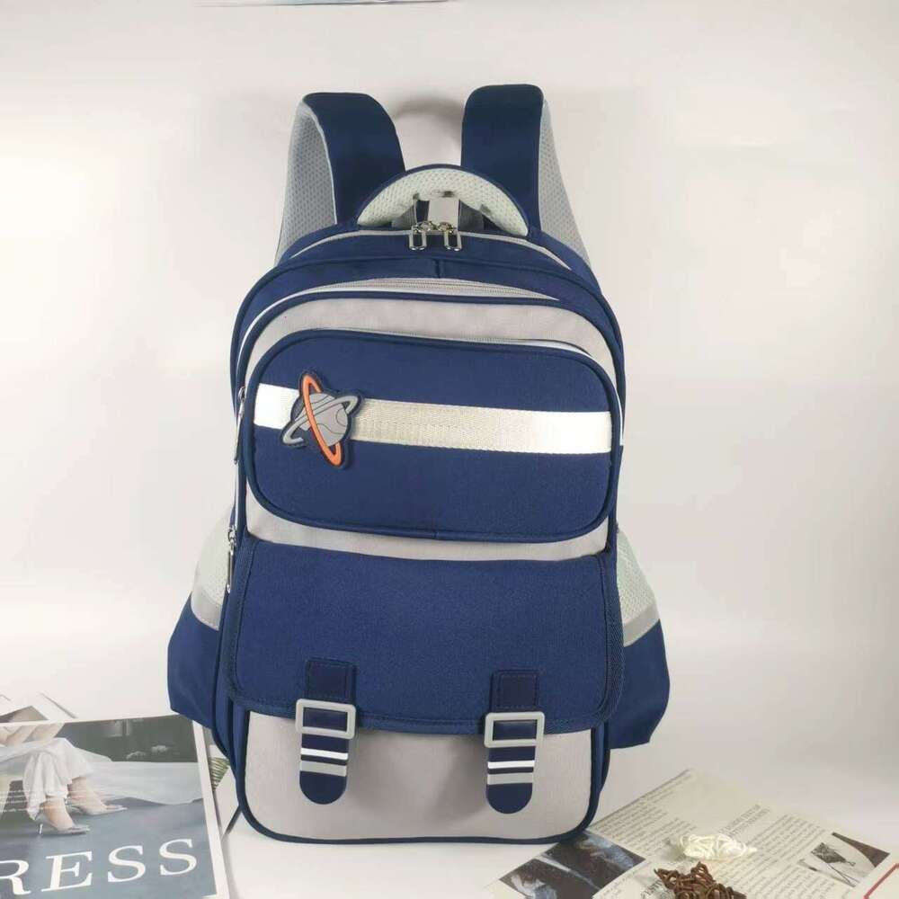 2025 New Fresh Style High Appearance Large Capacity Elementary School Lightweight Student Backpack