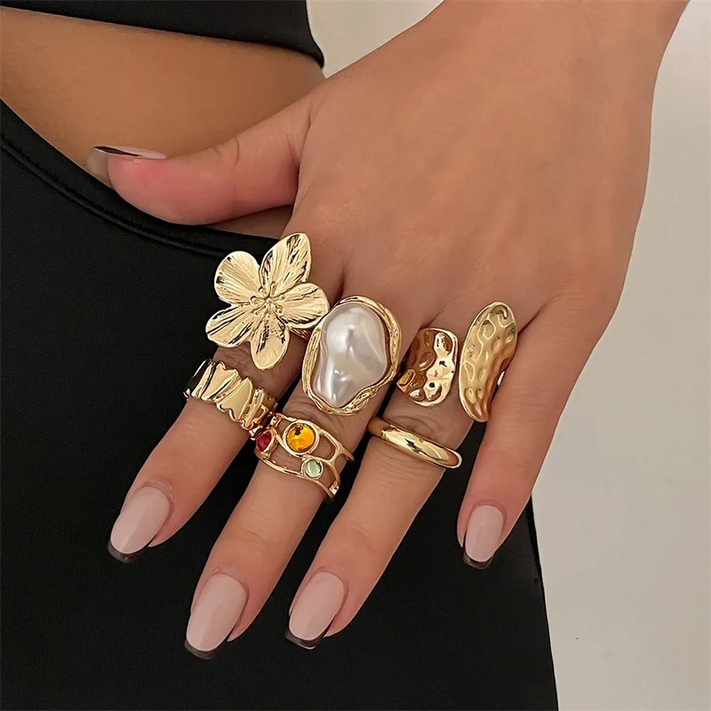 Punk Vintage Irregular Liquid Metal Flower Open Rings Set For Women Elegant Pearl Heart Geometric Finger Rings Jewelry 250610