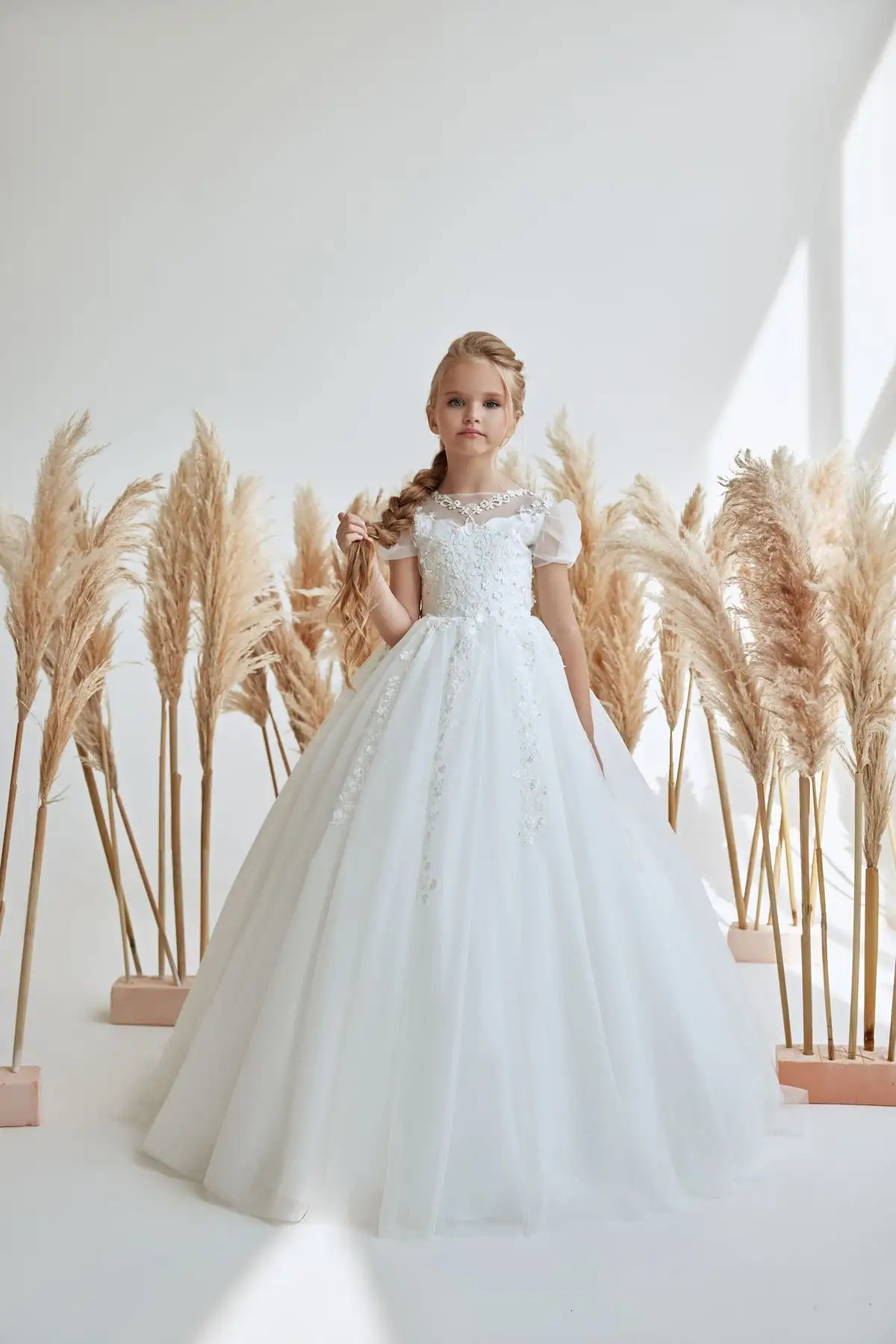 Elegant White Flower Girl Dress Short Sleeve Lovely Princess Satin Ball Gown For Kids Birthday Gift Party First Communion Dress 250614