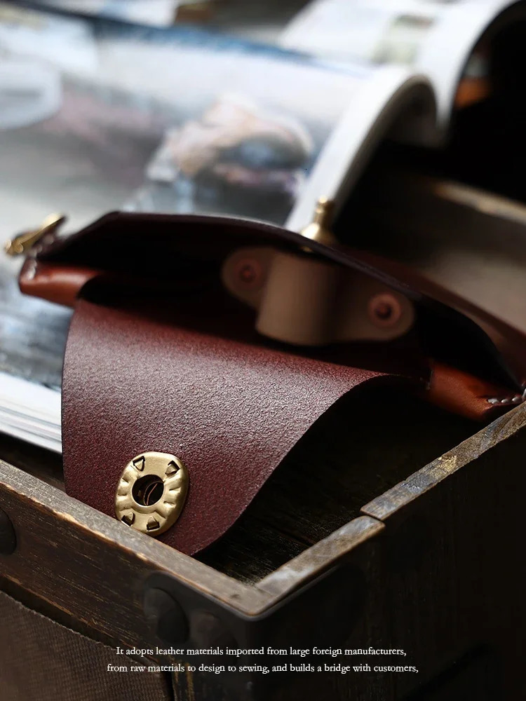 Vintage American Style Vegetable Tanned Leather Glasses Case - Portable Eyeglass Holder with Lanyard for Men/Women 250610