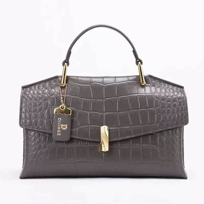 Capacity Pattern Large Crocodile Handbag for Women 2025 New Fashion Single Shoulder Crossbody Bag