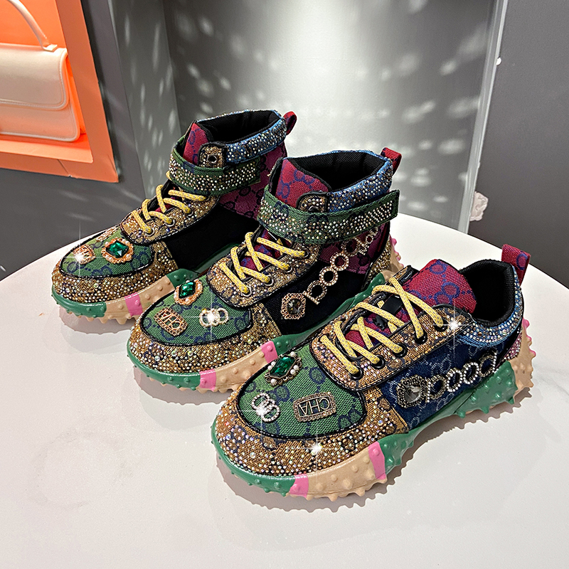 Women's Fashion Shoes Luxury Rhinestones Sneakers Diamonds Embellished Thick Bottom Non Slip Running Shoes Winter Warm Shoes Designer Casual Spor