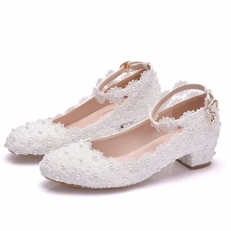XIHAHA Fashion Female Wedding Shoes Bridesmaid Banquet White Lace Flower Pearl Round Toe Square High Heels Womens Bridal Pumps 250613