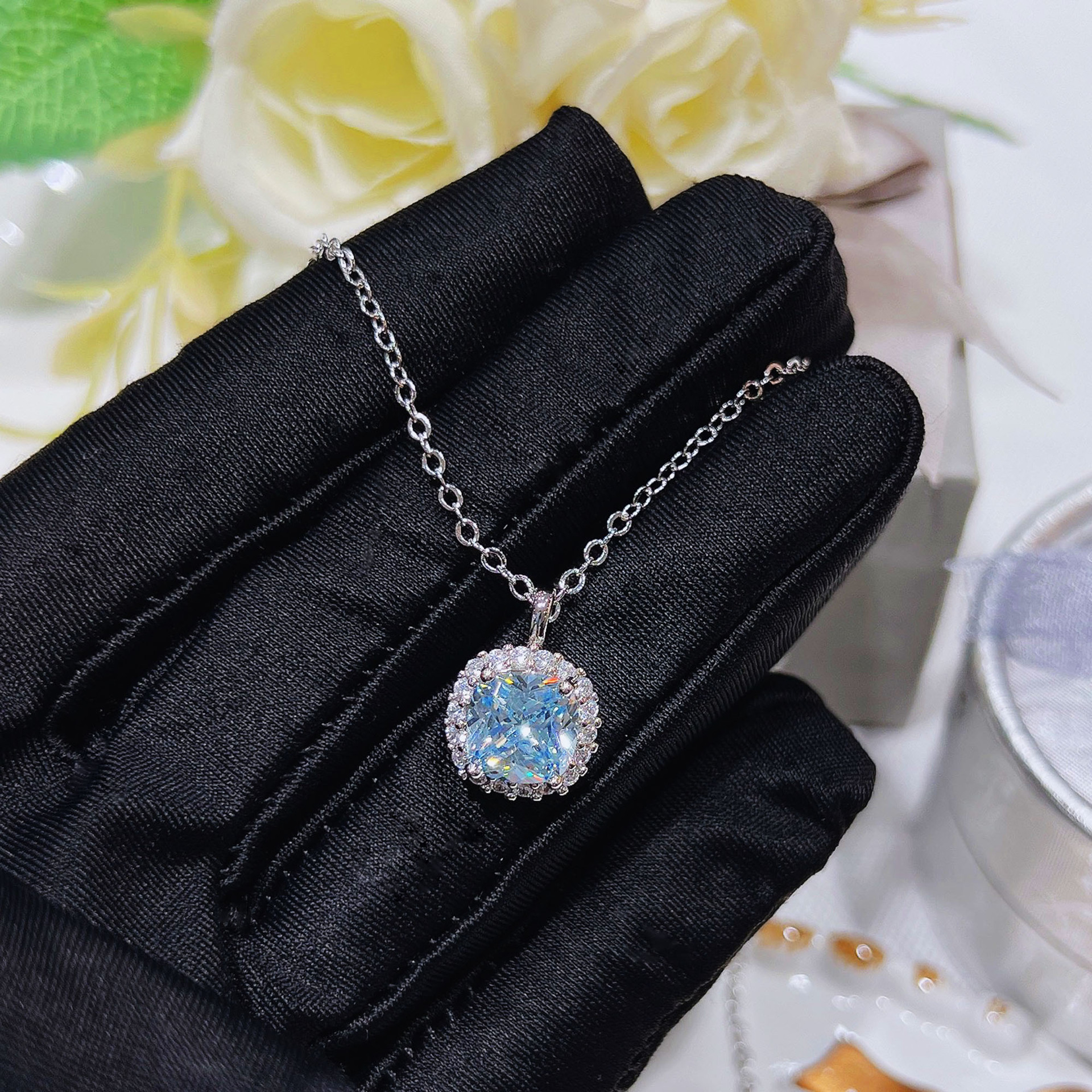 Choucong Luxury Jewelry Square Pendant 925 Sterling Silver Fill Cushion Shape Aquamarine CZ Diamond Gemstones Sparkling Women Wedding Beach Clavicle N