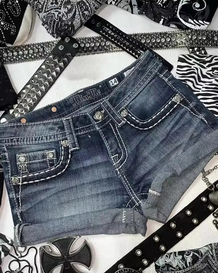 Wome Flower Rhinestone Denim Shorts Y2K Gothic Sweetheart Hip Hop Pocket Retro Blue Baggy High Waist Slim Fit Mini 250612