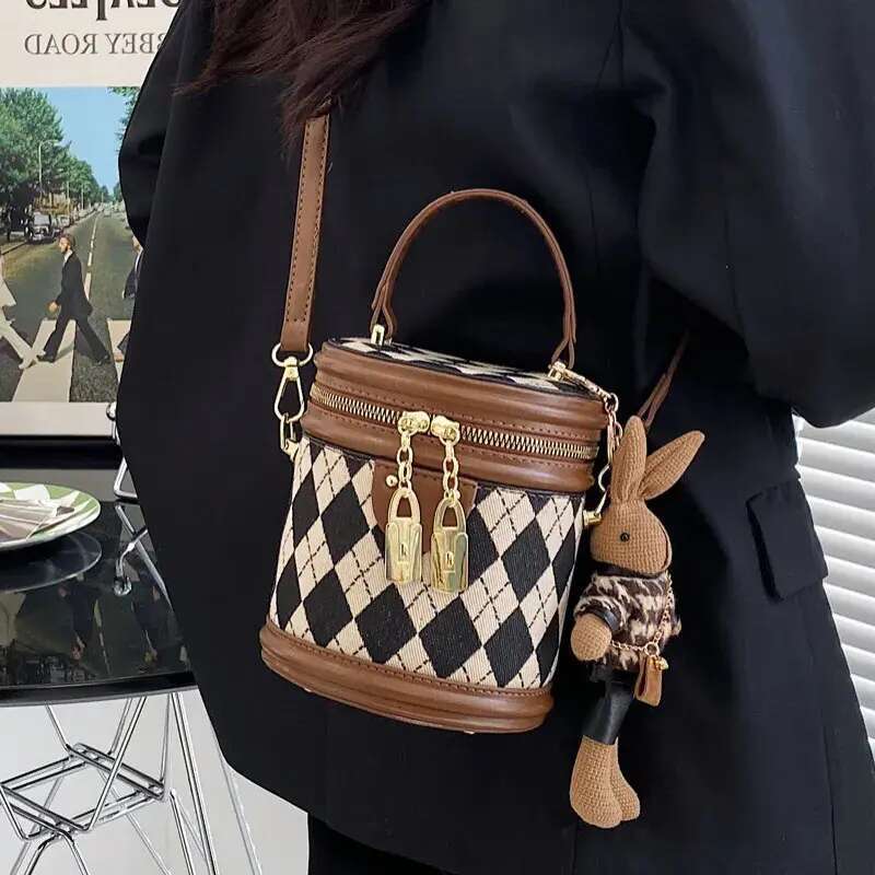 Designer Shoulder Free Bag Shipping New Fashionable Bucket Dia Grid Handbag Crossbody For Women Free shipping