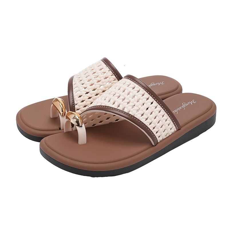Women's toe pillar beach sandals summer outdoor flat shoes vacation style designer sandals new fashionable beach slippers sandals