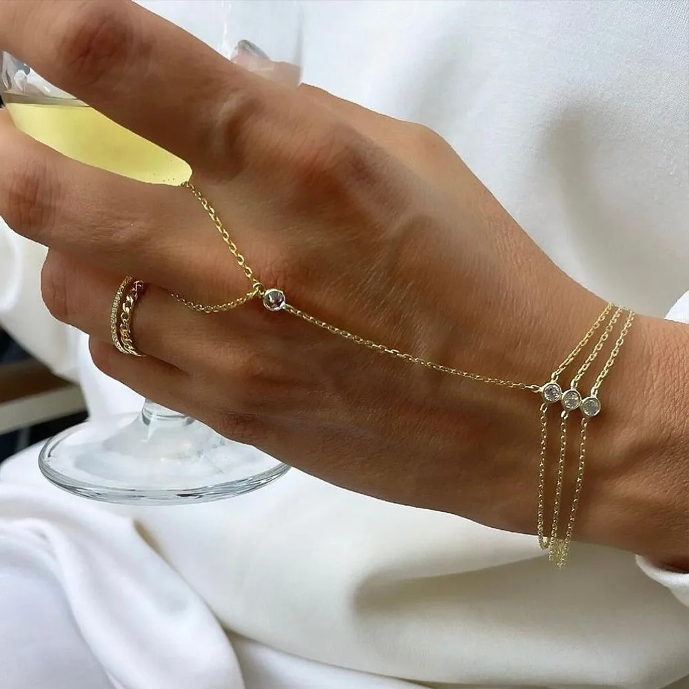 Fashion Multilayer Zircon Hand Chain Bracelets Link Ring for Her Stainless Steel Finger Bracelet Trendy Wedding Party Jewelry 250610