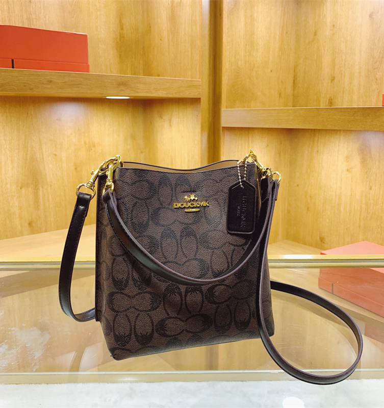 Free shipping designer high-end handbag for women 2025 new European and American fashion large capacity handbag bucket bag single shoulder crossbody b