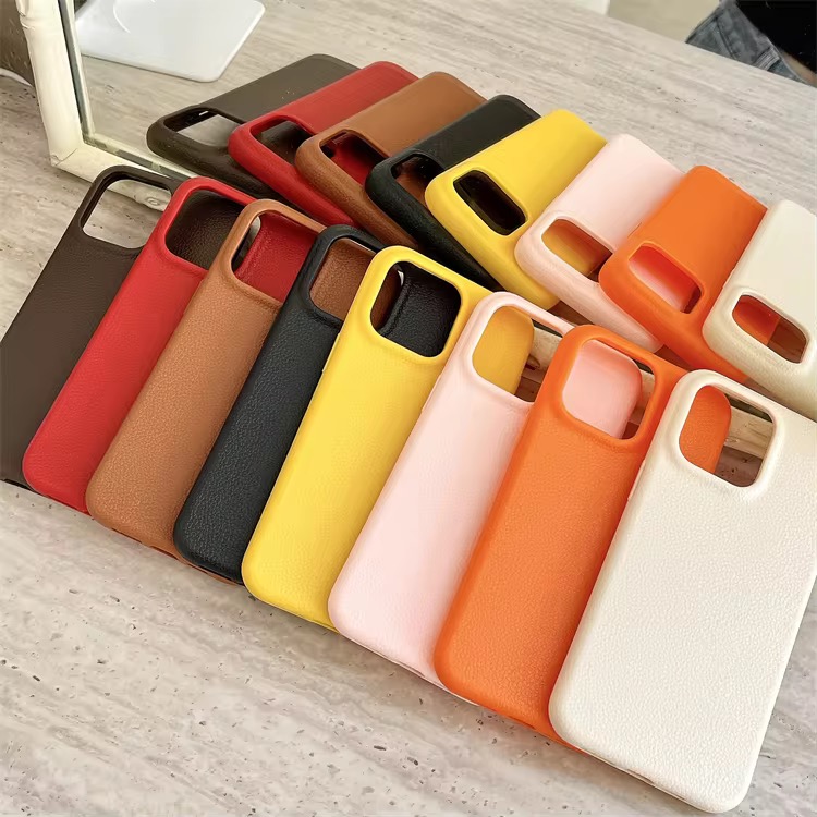 Premium Minimalist Faux Leather Phone Cases for iPhone X & Pro - Sleek Protective Covers