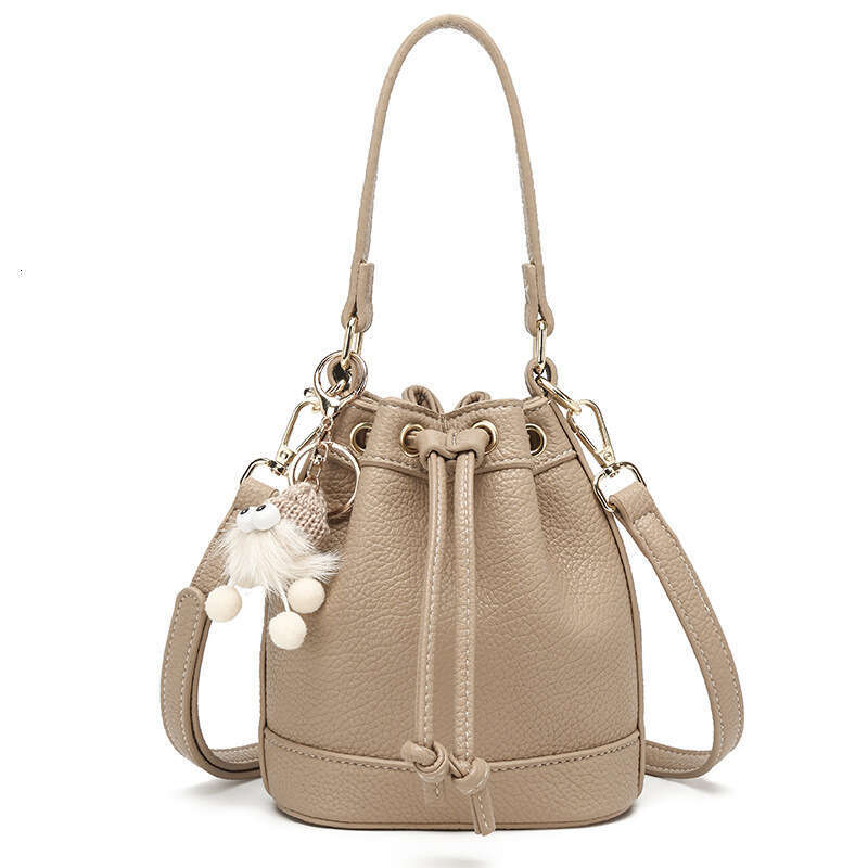 2025 Summer New High-Value Women's Crossbody Casual Shoulder Fashion Bucket Bag