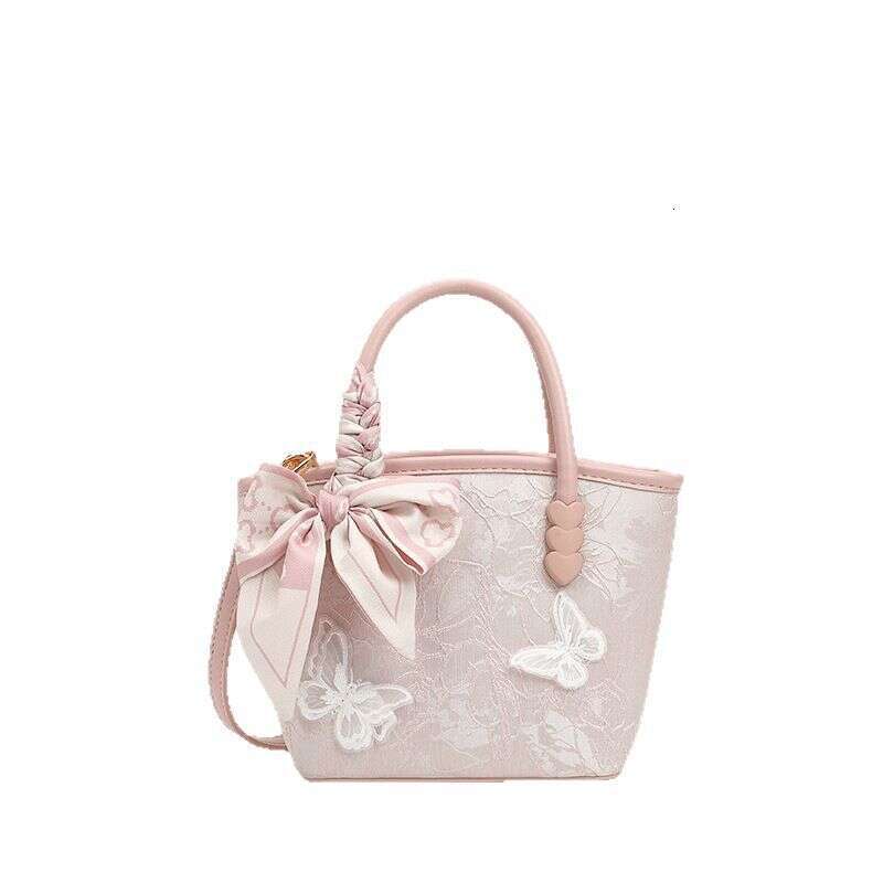 High-Quality Texture Commuting Large Capacity New Chinese Style Bucket for Women Versatile Fashion Crossbody Bag Simple and Stylish