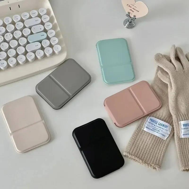 Desktop Makeup Mirror Solid Color PU Leather Simple Portable Handheld Makeup Mirror Foldable Compact Cute Pocket Mirror 250612