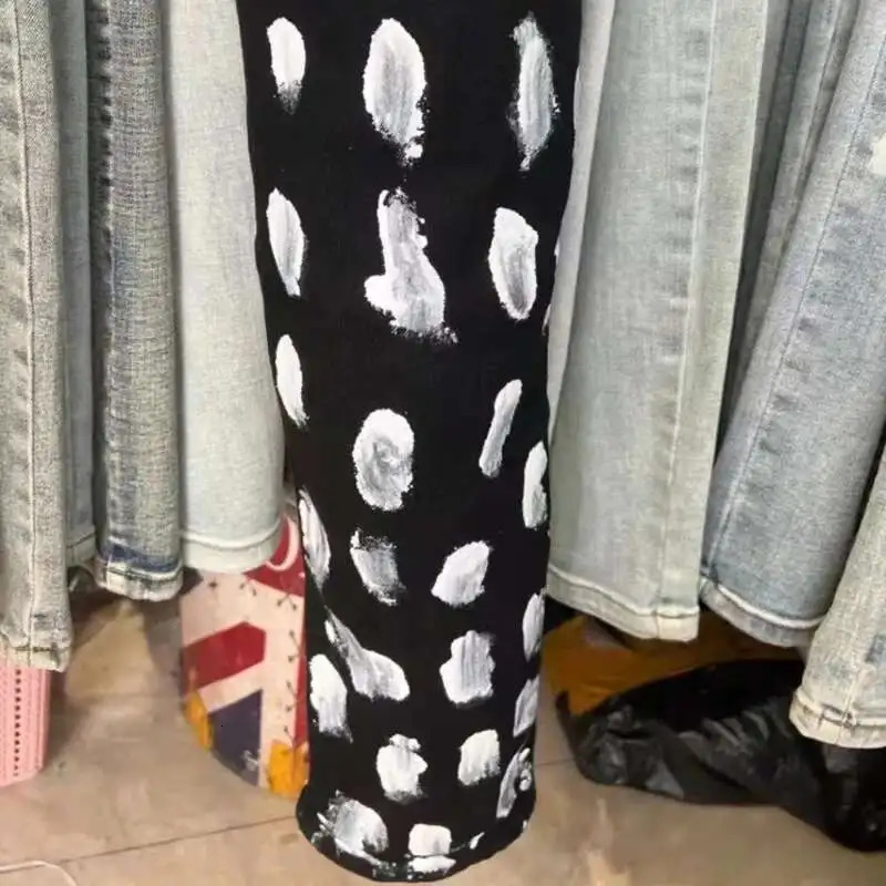 Black Retro Splash Ink Mens Jeans Patch Biker Streetwear Ripped Denim Pants Old Wash Water Stretch Skinny Tapered Trousers 250614