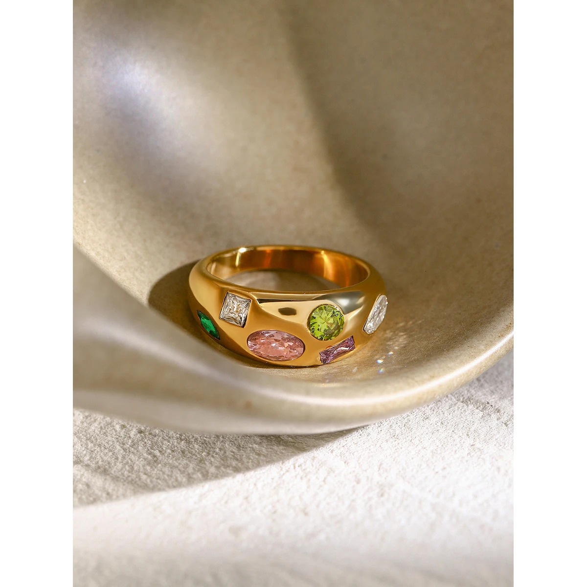 Youthway Color Cubic Zirconia Diamonds Stainless Steel Ring for Women Waterproof Cast Textured Fashion Jewelry Gift 250610