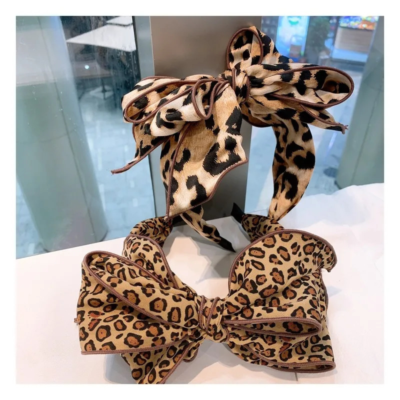 Korean version of the original retrostyle leopard print headband multilayer bow headband fairy series headband accessoriesWomen 250610