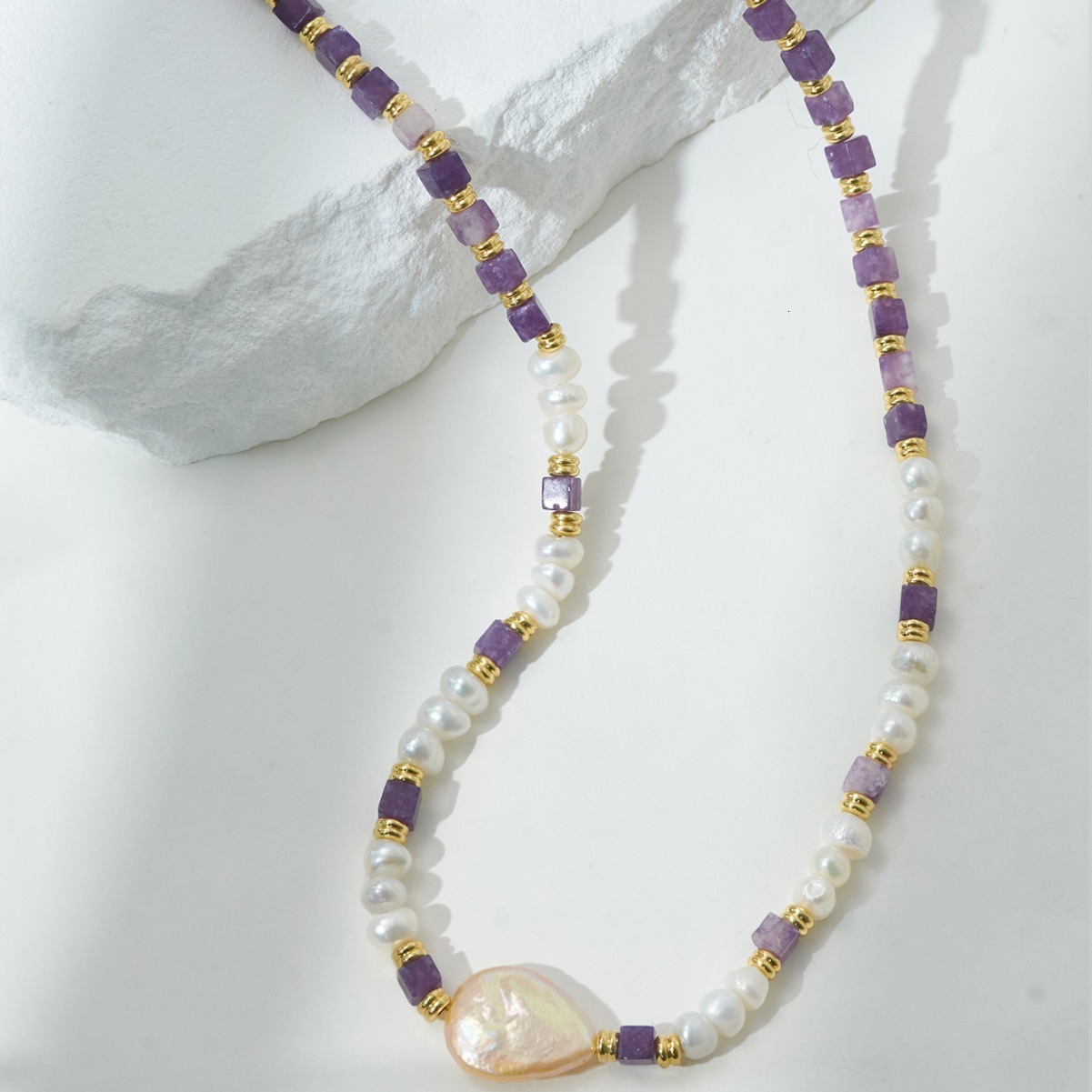 Freshwater Pearl High-End French Romantic Purple Natural Stone Necklace Elegant Versatile Exquisite Gift for Women