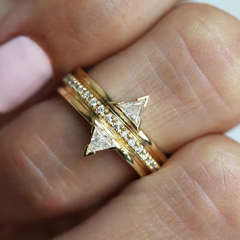 925 Sterling Silver Wedding Rings for Women Trendy Triangular Cubic Zirconia Rings Engagement Party Lady Jewelry 250610