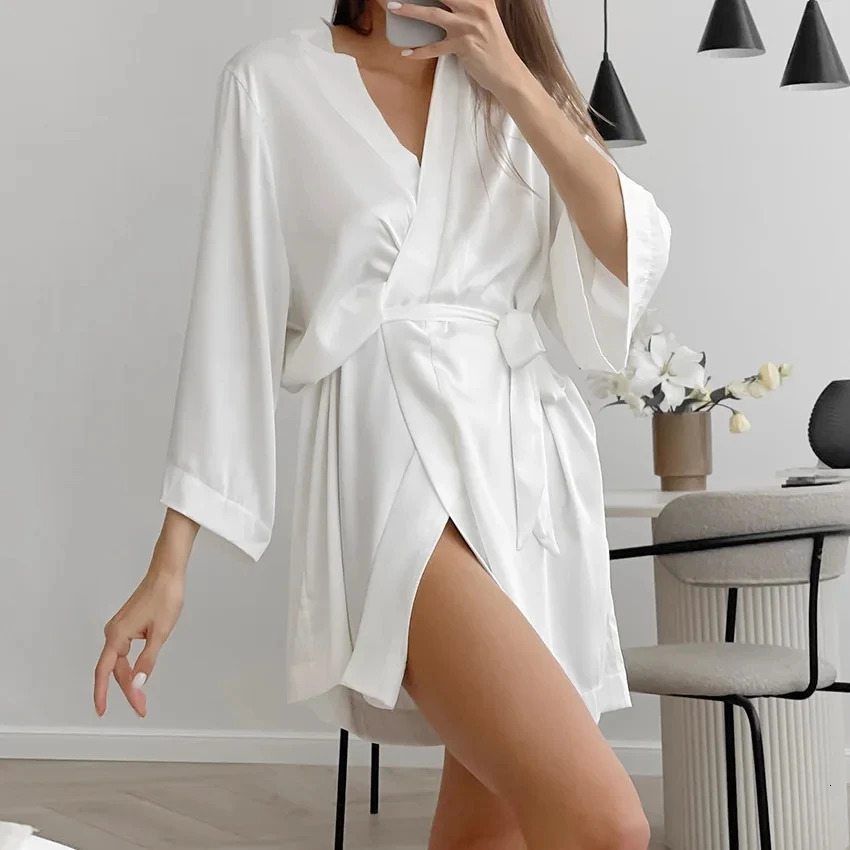 Women Wedding White Bride Robe Morning Gown 34 Sleeve Sleepwear Loose Nightgown Female Silk Satin Kimono Bathrobe Lingerie 250611