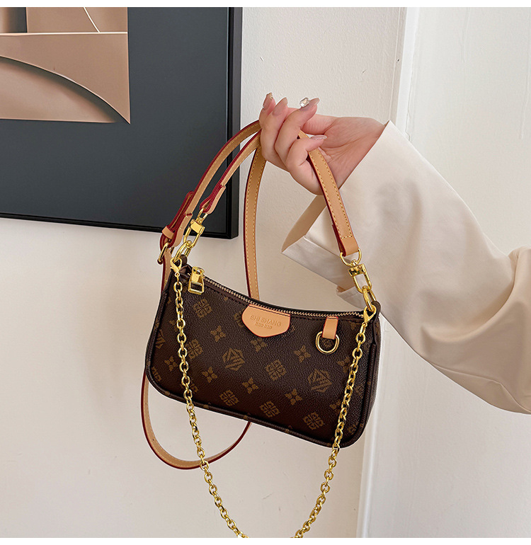 Free shipping 2025 new designer Shoulder Bags womans ladies flap lady fashion casual chain handbag women crossbody Handheld bag Underarm Bag