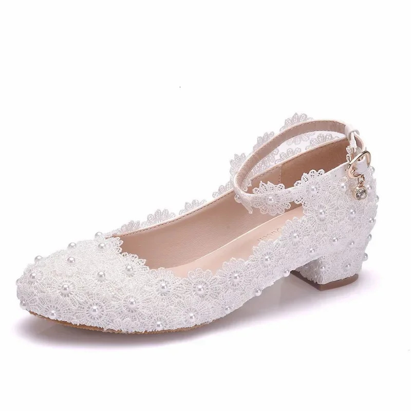 XIHAHA Fashion Female Wedding Shoes Bridesmaid Banquet White Lace Flower Pearl Round Toe Square High Heels Womens Bridal Pumps 250613
