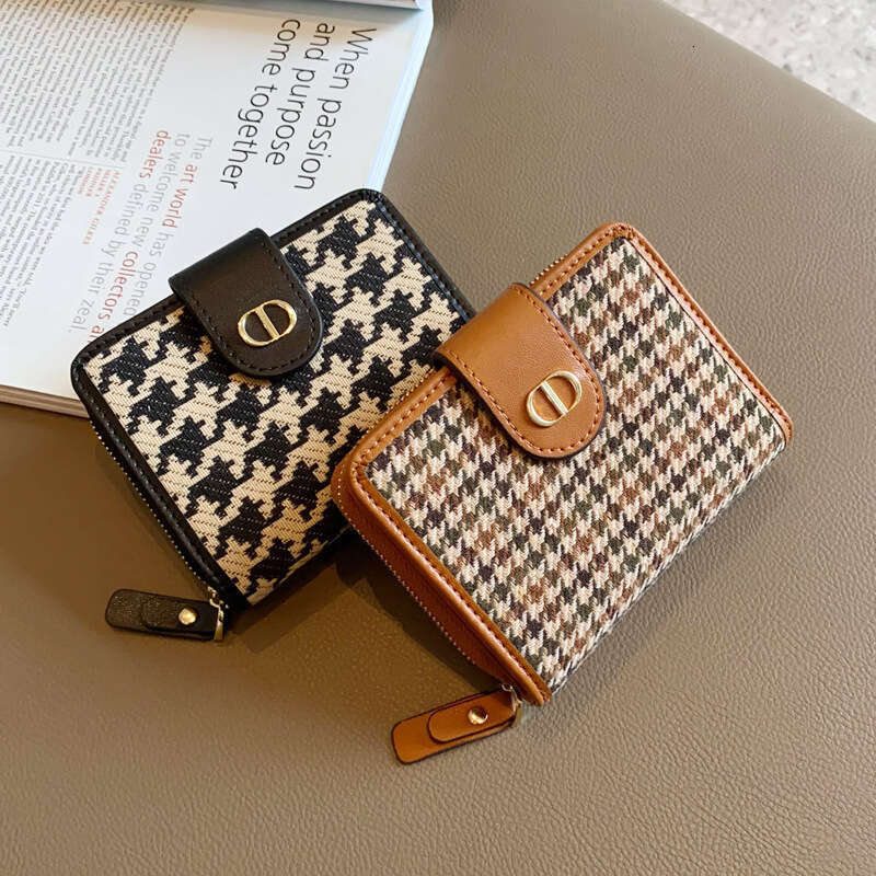Canvas Small for Women, Short and Exquisite, High-end Card Holder, Integrated New Niche Design Sense Wallet