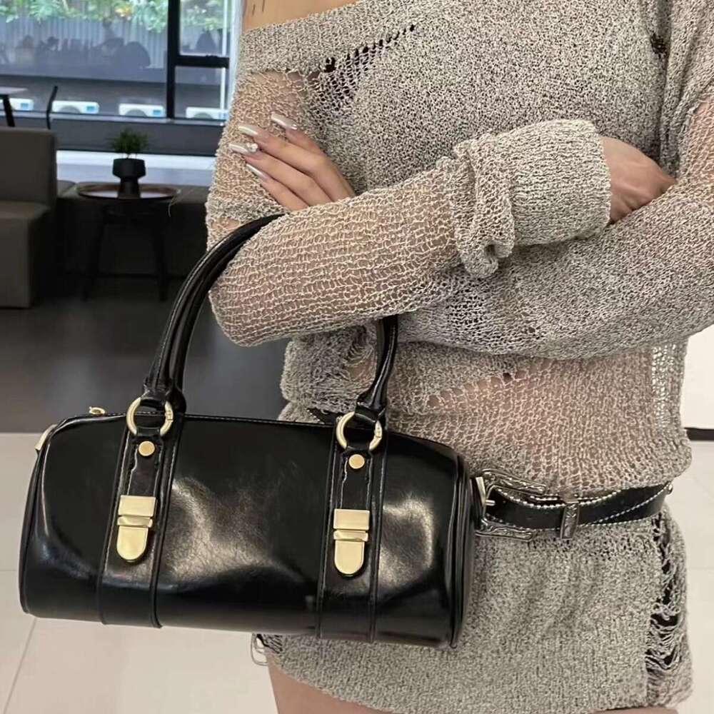 for Handheld Women Boston 2024 Spring Summer New High-end Oil Wax Leather Pillow Single Shoulder Crossbody Bag