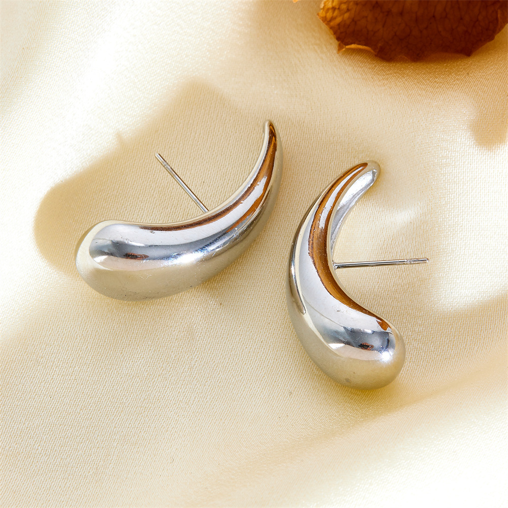 Trendy Fashion Simple Personality Water Drop Shaped for Women Titanium Steel Design High-end Earrings
