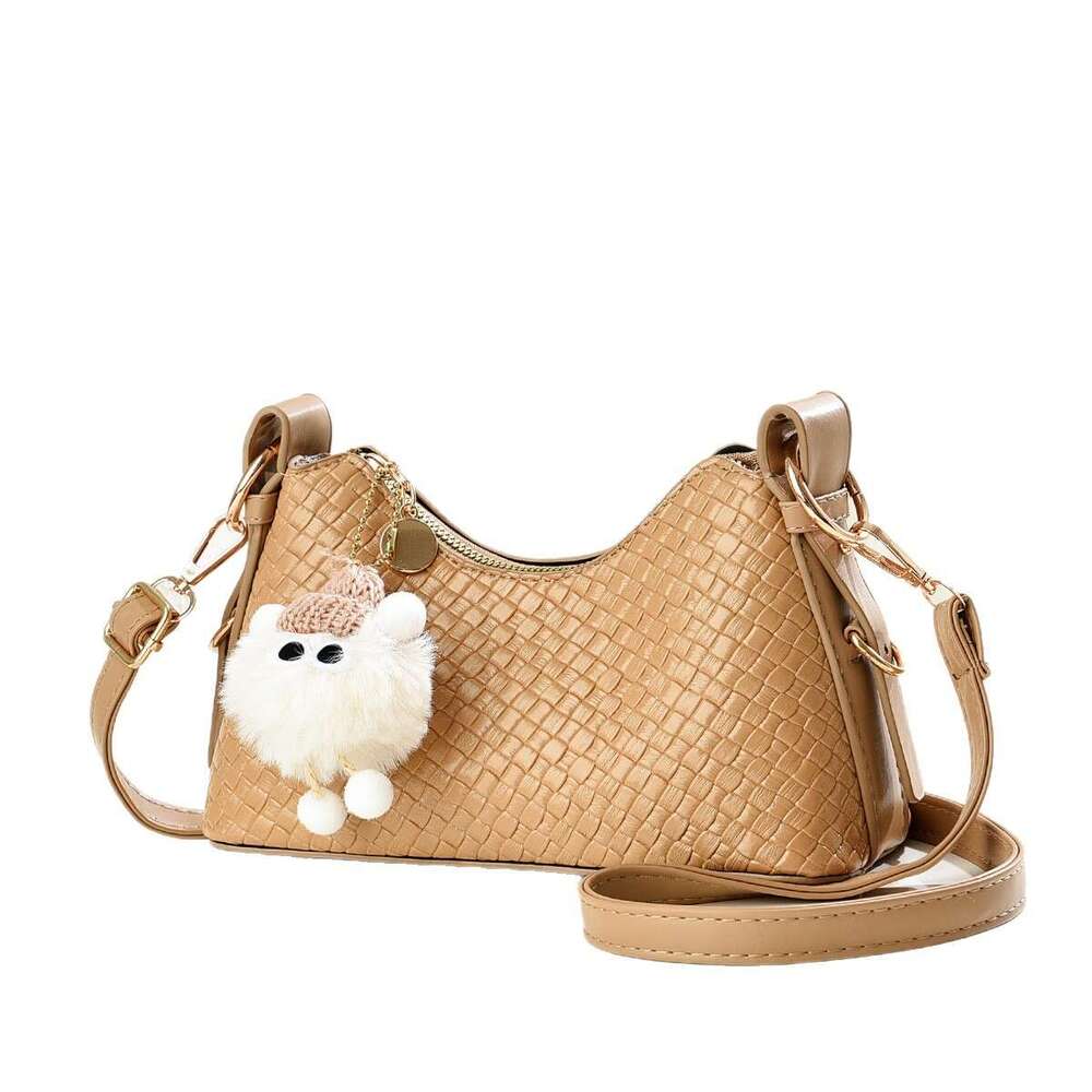 New Fashion Trend Woven Commuter Versatile Small Casual Korean Style Crossbody Shoulder for Women Trendy Underarm Bag