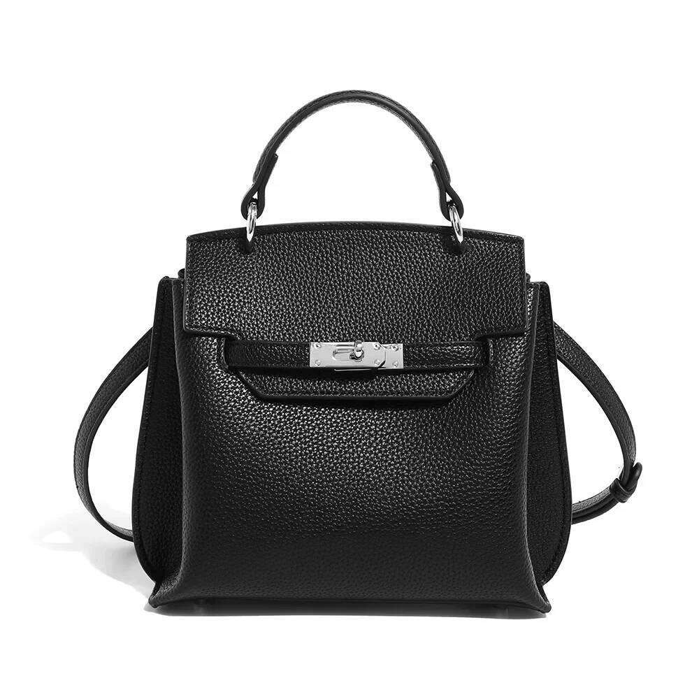 Hot Selling Trendy High-End Feel Versatile Crossbody Bag Women's Simple Solid Color Commute Handbag Artificial Leather Lining Designer Bags