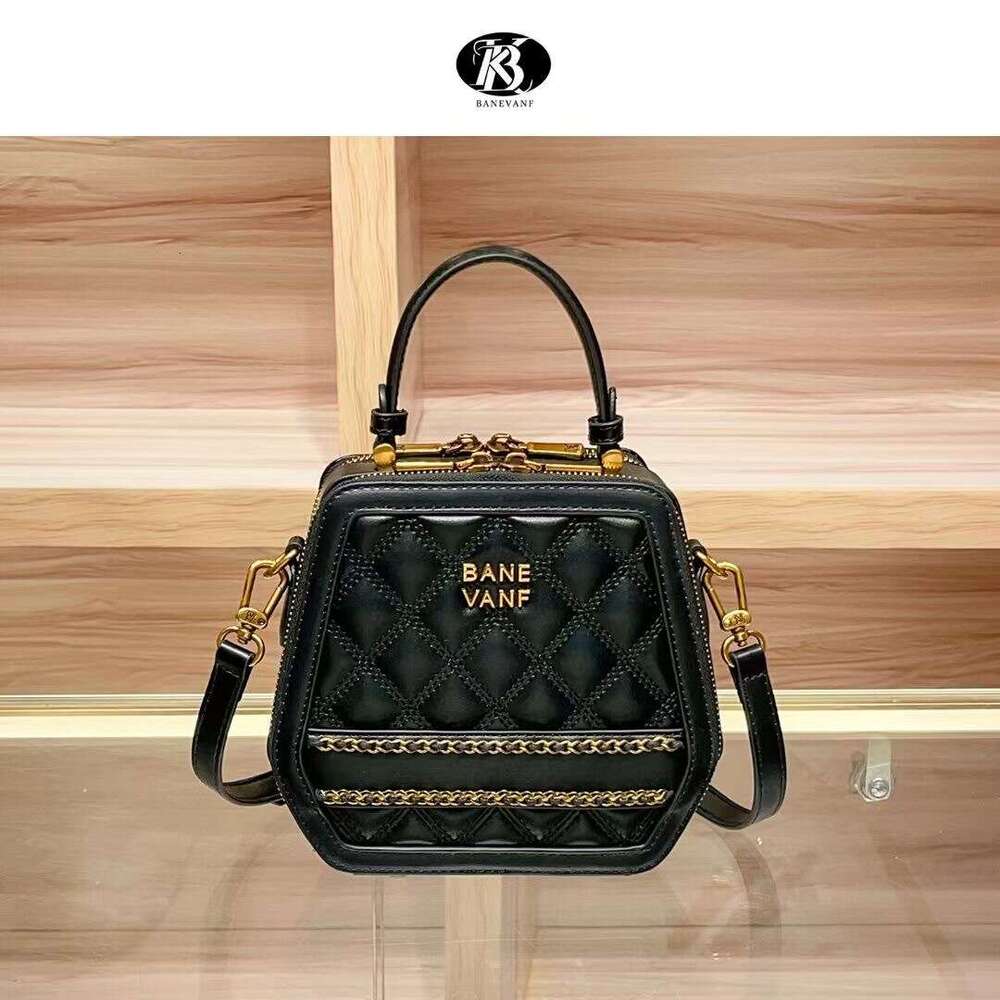 Bani BANEVANF Princess Shell 2025 New Genuine Leather Quilted Handbag Women's Fashion Single Shoulder Crossbody Bag