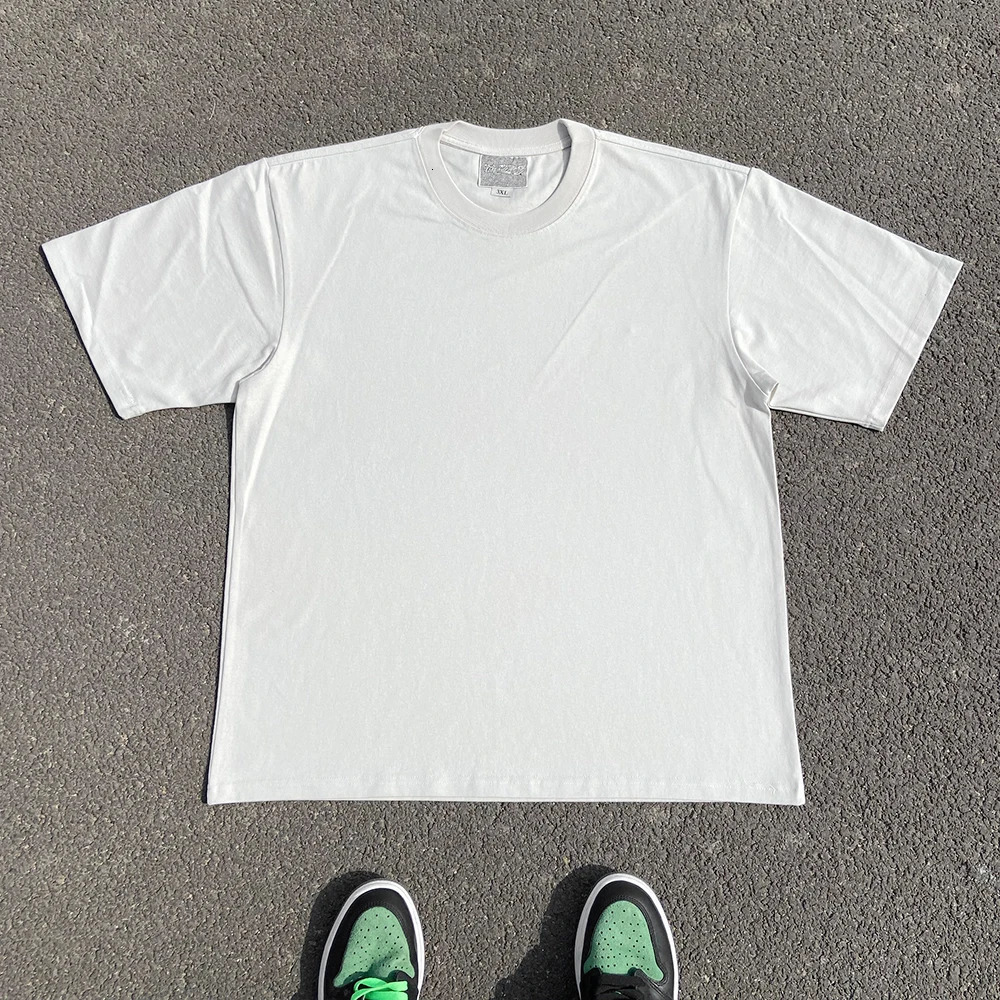 330 Grams Heavy Solid Color Simple Short-sleeved T-shirt Summer Mens and Womens Low Saturation Loose Half-sleeves 250609