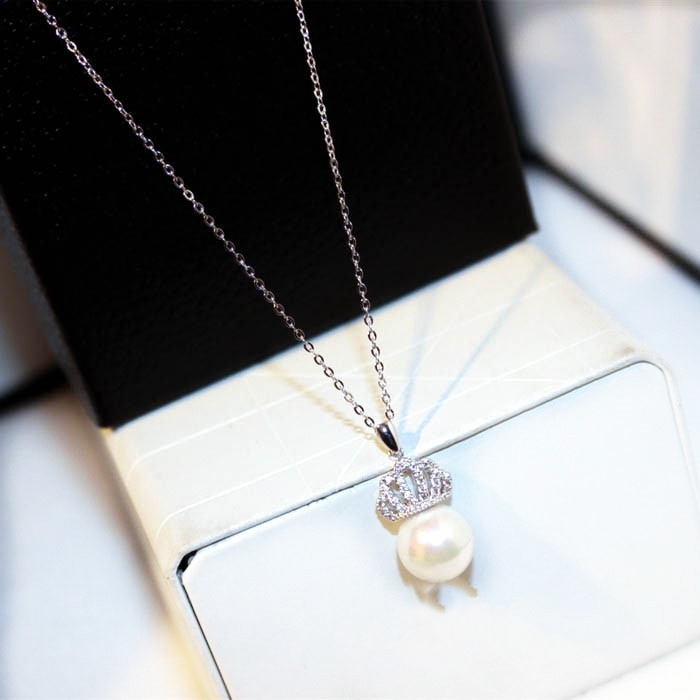 Korean Elegant Pave White 5A Cubic Zircon Crown Pendant Sweet Simple Fashion Jewelry 925 Sterling Silver Rose Gold Fill CZ Diamond Women Wedding Clavi