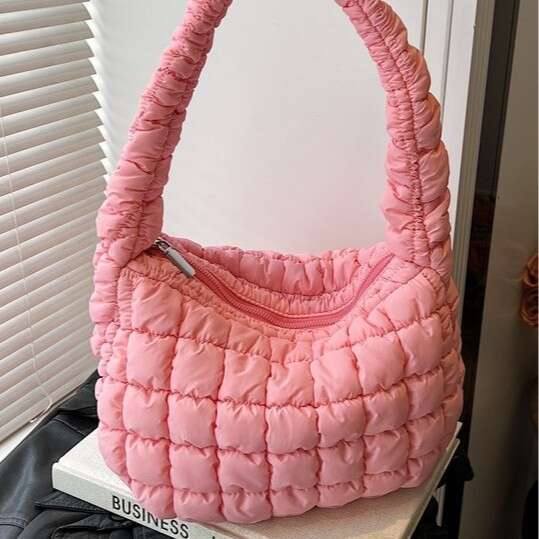 Korean Style Pleated for Women 2025 Summer New Fashion Large Capacity Bubble Cloud Artistic Shoulder Bag