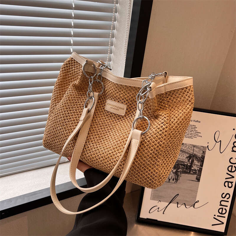 Straw Women, Large Capacity 2024 New Style, Textured Woven Shoulder Bag, Trendy This Year, Suitable for Class and Commute, Tote Bag