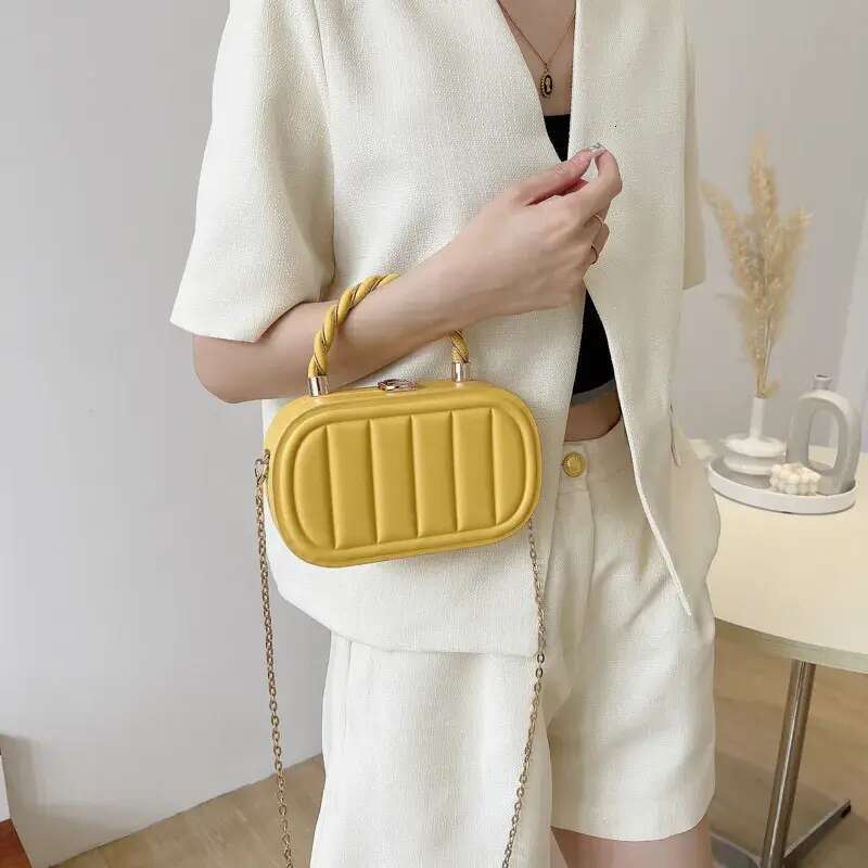 Designer Shoulder Bag Free Shipping New Fashion Box Premium Texture Chain Crossbody For Women Free shipping