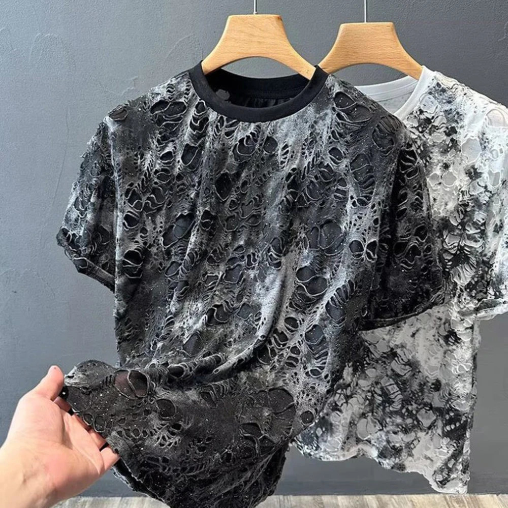 Summer Mens Rendering Hole Short-Sleeved T-Shirt Retro Trend Fashion Street Hip-Hop Loose Casual Niche Breathable Mens Tops 250614