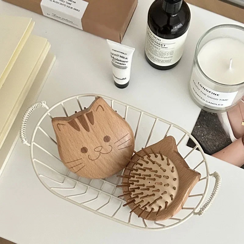 Portable Mini Cute Cat Inflatable Comb Small Elm Wood Compact round Hair Massage Comb Womens Stylish Professional Salon Brush 250612