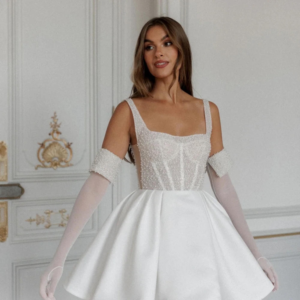 2025 New Lovery Short Wedding Dress Spaghetti Strap Gloves Pearls Sequins Backless A-Line Bride Bridal Party Gowns Vestidos De Novia